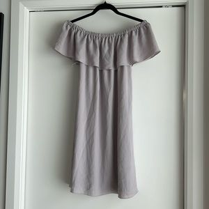 Aritzia Wilfred Neuchatel off shoulder dress